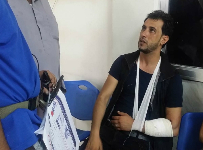 Yemen Youth TV correspondent injured while covering battles in Taiz