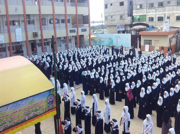 Houthi militia storms female school in Sana'a and assaults students and teachers physically and indecently
