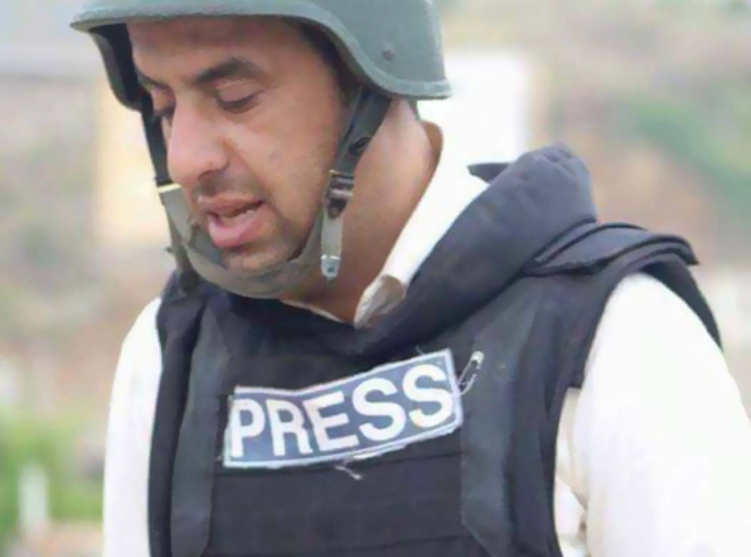 Yemeni Journalist wins the prize of &quot; the best Arab Prize correspondent for 2016&quot;