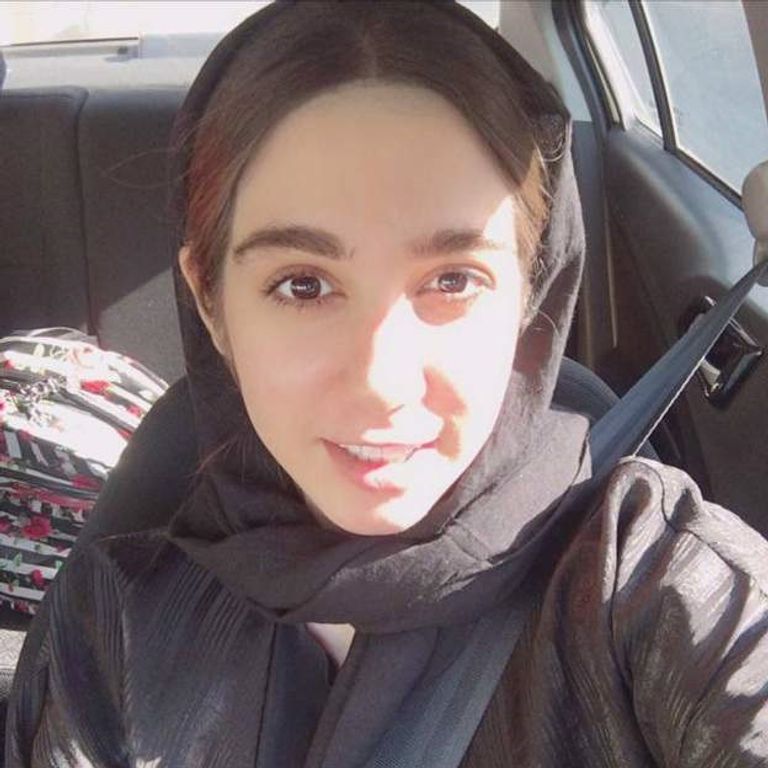 بلا قيود تدين اعتقال السلطات الايرانية للصحفية مليكا هاشمي