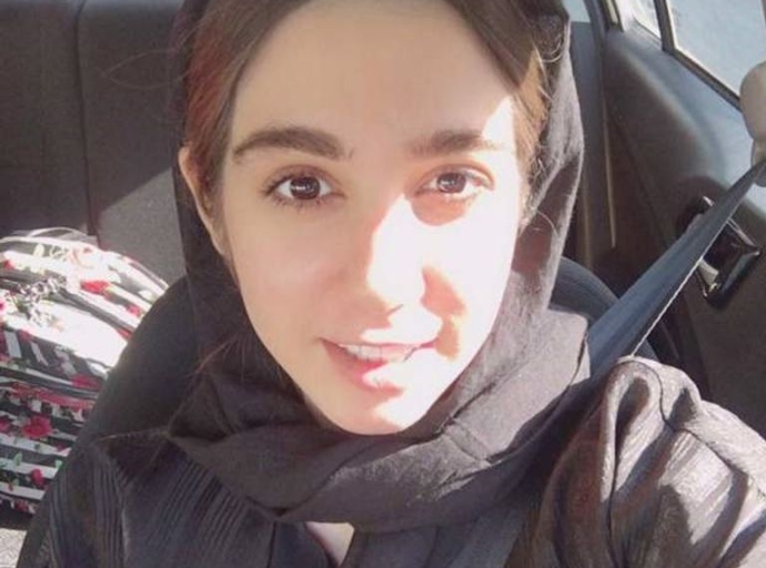 بلا قيود تدين اعتقال السلطات الايرانية للصحفية مليكا هاشمي