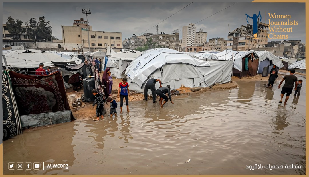 غزة: الشتاء يهدد حياة النازحين والاحتلال مستمر بمنع دخول الخيام 